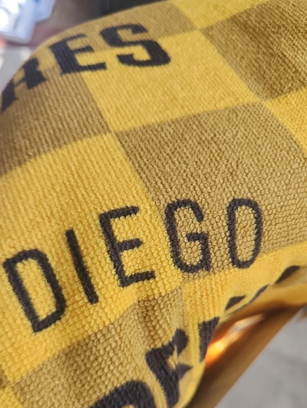 MLB San Diego Padres Yellow and Black Checkered Microfiber Beach Towel